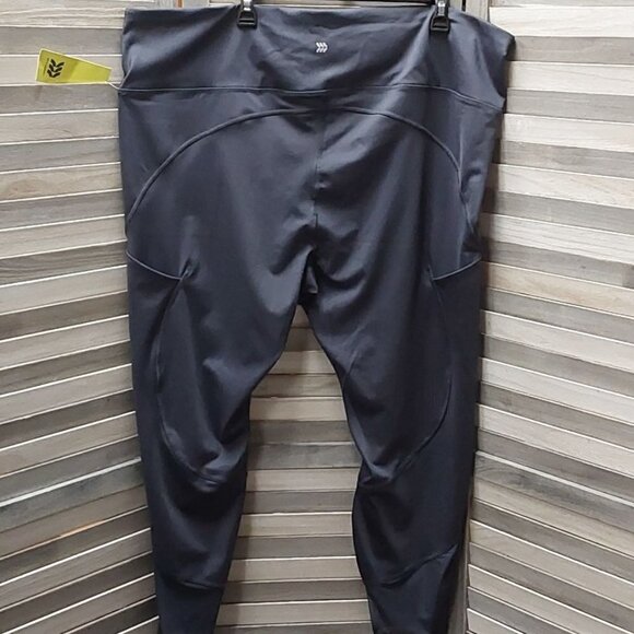 Plus Size Moisture Wicking Active Performance Legging | All in Motion | 4X - Picture 6 of 9